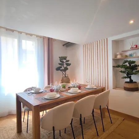 Tropezia- Standing T4 Terrasse Et Parking * カシ